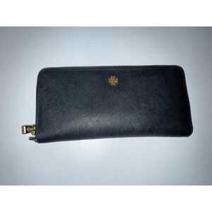 Tory Burch Black Emerson Zip Passport Continental Wallet K